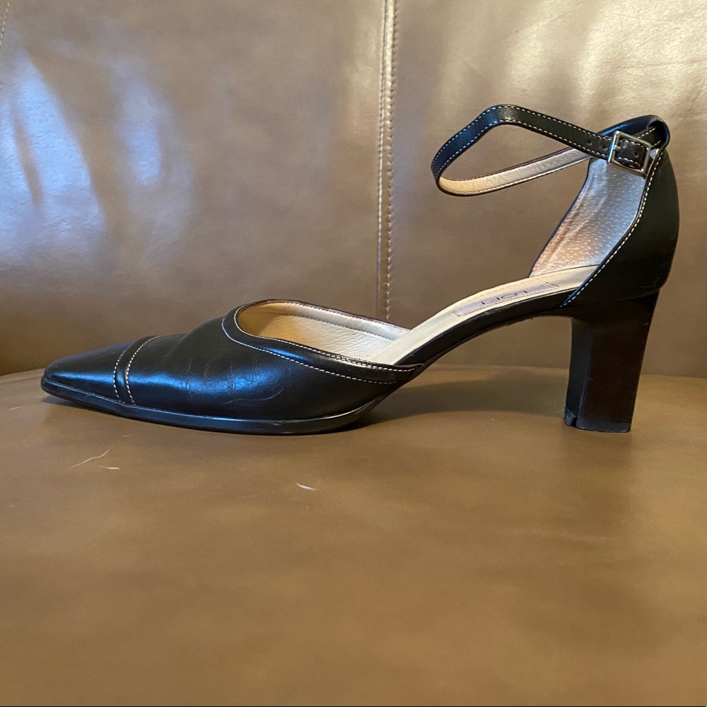 Ann Taylor Loft strappy heels women’s 7.5